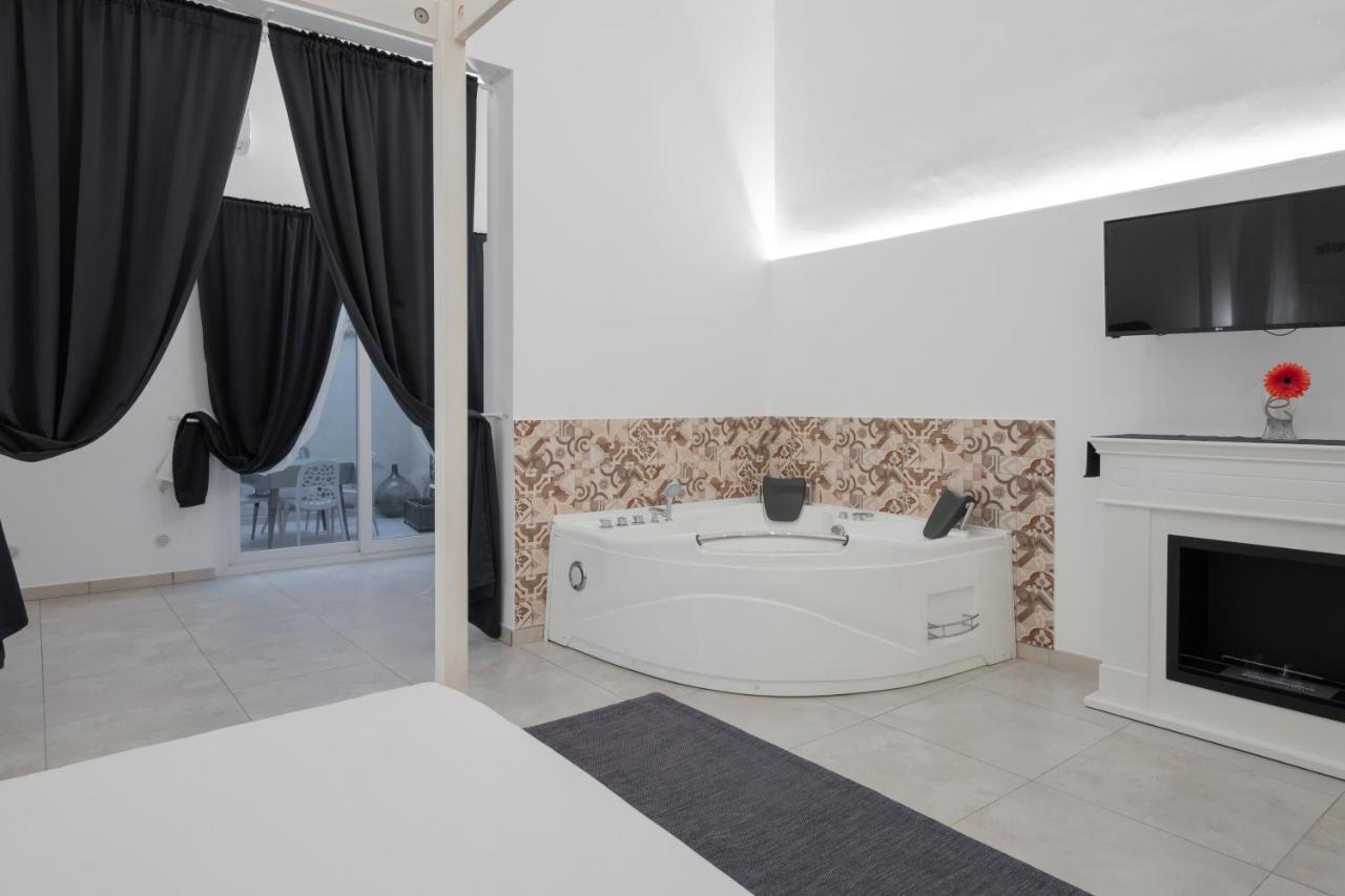 Ada Suites & Spa Lecce Exteriér fotografie